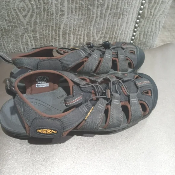Keen | Shoes | Keen Waterproof Sandals | Poshmark display picture 1